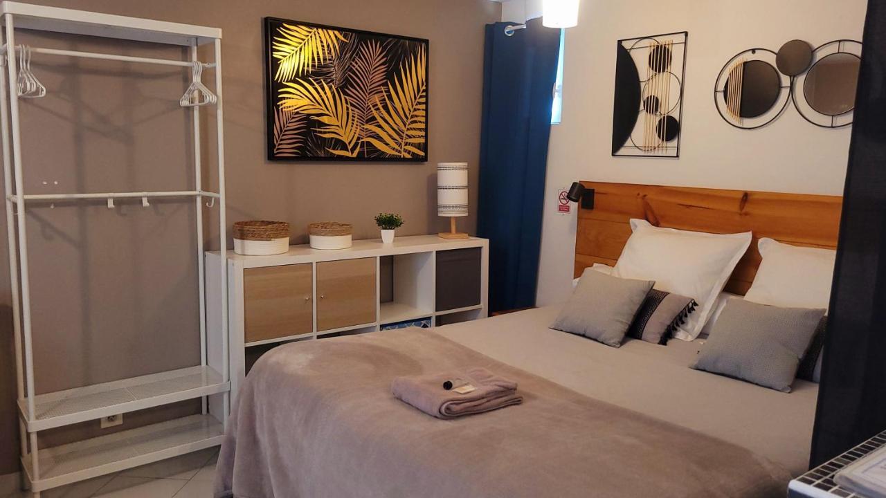 Ravissant Studio Prive 2 Pieces "Le Cosy" Tout Equipe Monchy-Saint-Eloi Kültér fotó